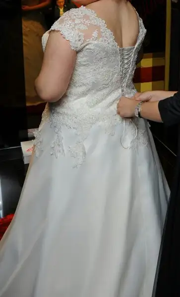 E61_3072-1.webp