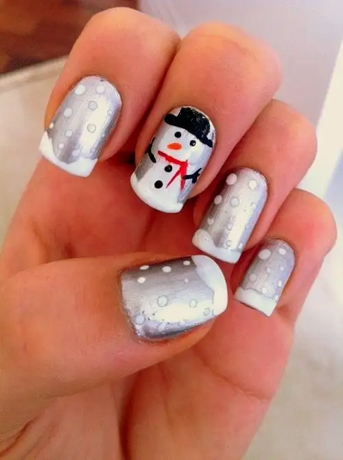 Easy-nail-designs-for-Christmas.webp