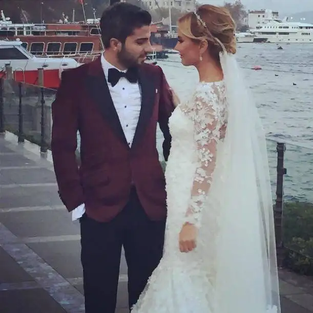 ece_erken_ile_serkan_ucar_dugun_yapti_(10)_48294302154855966b32ee.webp
