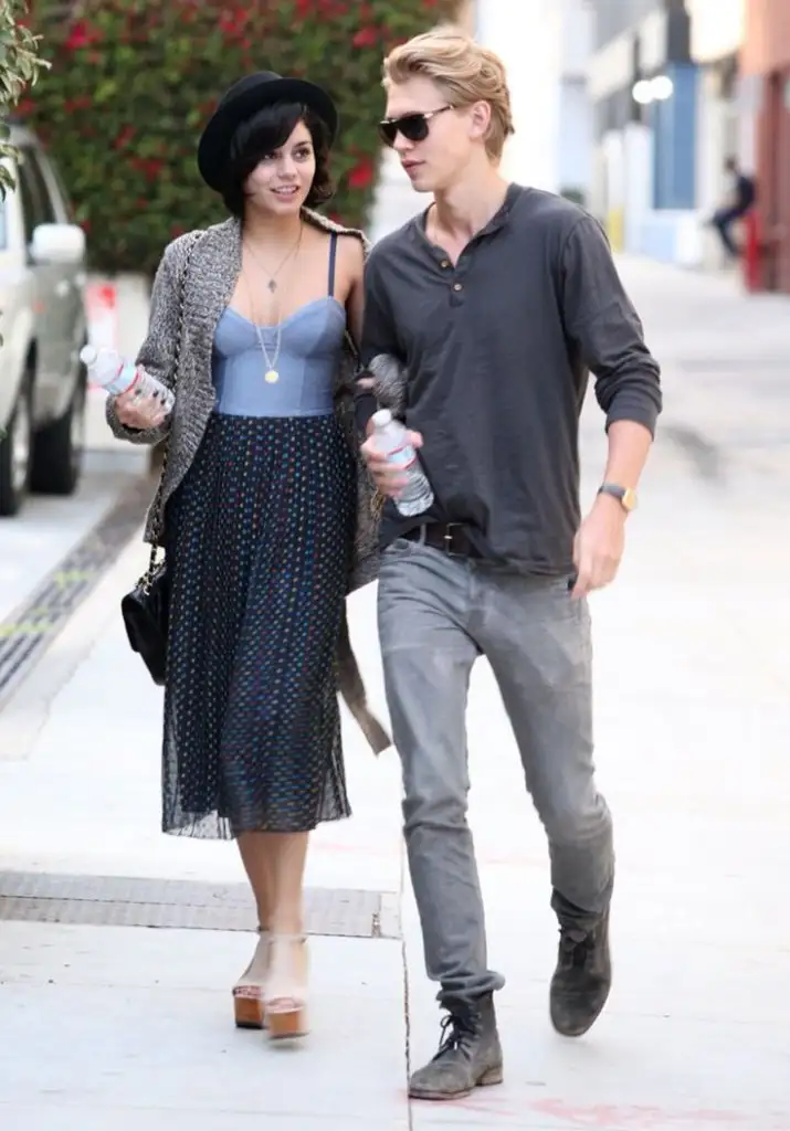 efe9874410c2a51cc5c1cad761366373 (1).webp