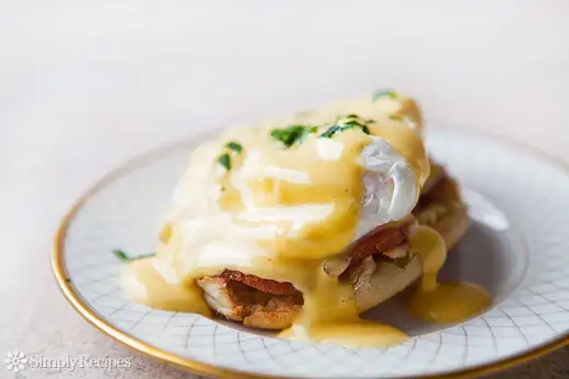 eggs-benedict-520-wm.webp