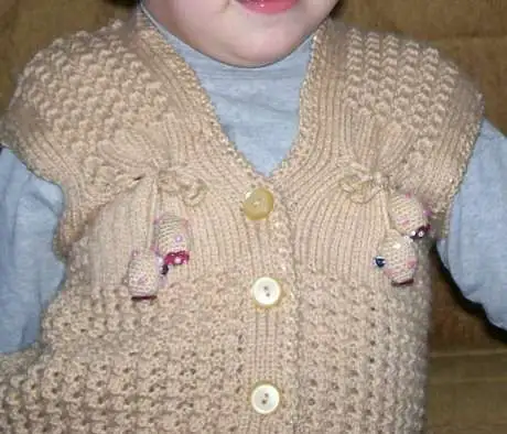 El-orgusu-erkek-bebek-yelekleri-2.webp