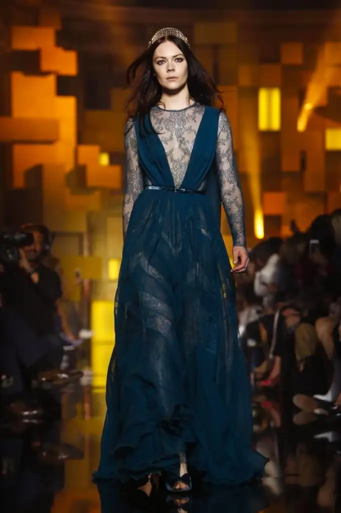 Elie-Saab-Couture-FW15-Paris-9471-1436357552-bigthumb.webp