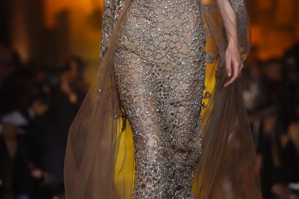 Elie-Saab-Couture-FW15-Paris-9479-1436357565-mediumbigthumb.webp