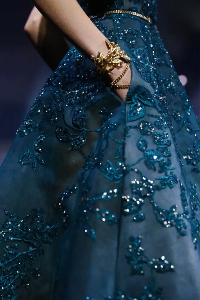 Elie-Saab-Couture-FW15-Paris-9490-1436357587-bigthumb.webp