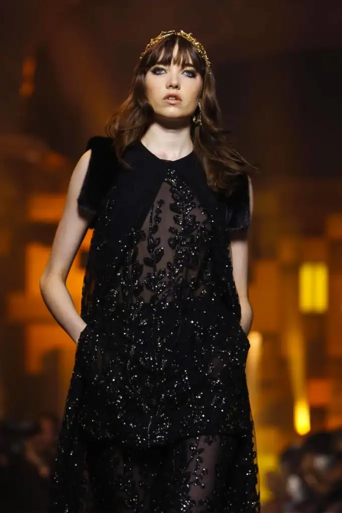 Elie-Saab-Couture-FW15-Paris-9610-1436357795-bigthumb.webp