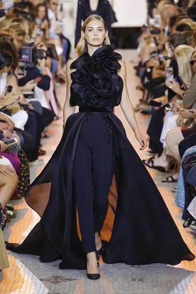 elie-saab-sonbahar-kis-2018-couture-11855511.webp