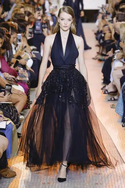 elie-saab-sonbahar-kis-2018-couture-11855518.webp