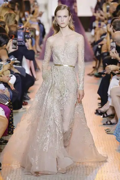 elie-saab-sonbahar-kis-2018-couture-11855529.webp