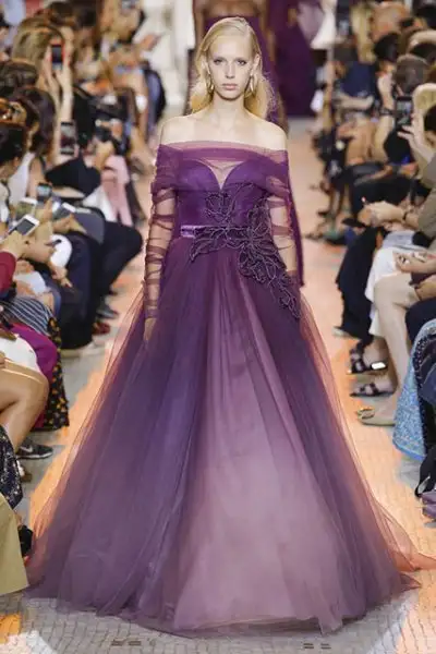 elie-saab-sonbahar-kis-2018-couture-11855530.webp