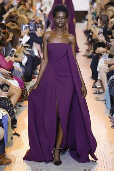 elie-saab-sonbahar-kis-2018-couture-11855532.webp