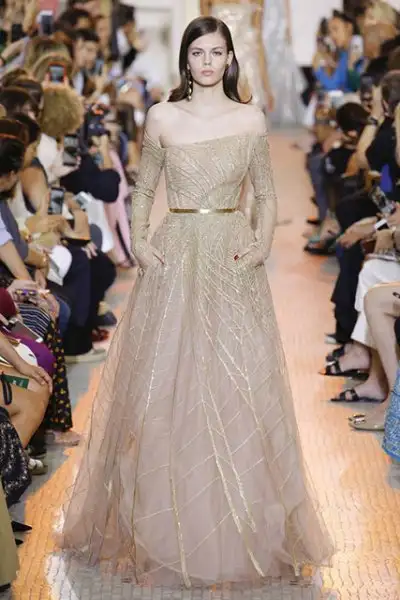 elie-saab-sonbahar-kis-2018-couture-11855567.webp