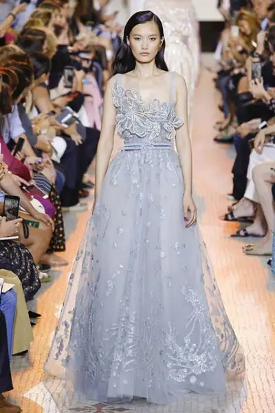 elie-saab-sonbahar-kis-2018-couture-11855570.webp