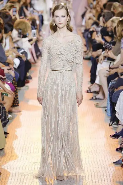 elie-saab-sonbahar-kis-2018-couture-11855571.webp