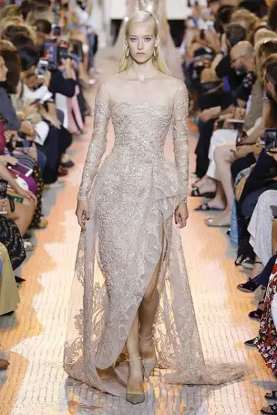 elie-saab-sonbahar-kis-2018-couture-11855576.webp