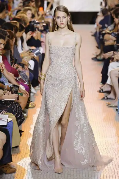 elie-saab-sonbahar-kis-2018-couture-11855578.webp