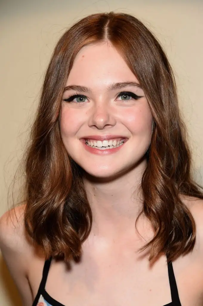 elle-fanning-arrived-to-young-ones-premiere-in-nyc_14.webp