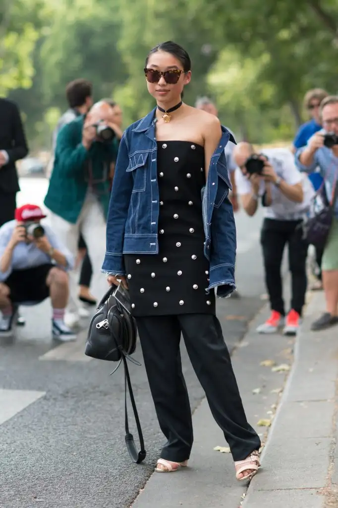 elle-paris-haute-couture-15-streets-style-day-1-12.webp