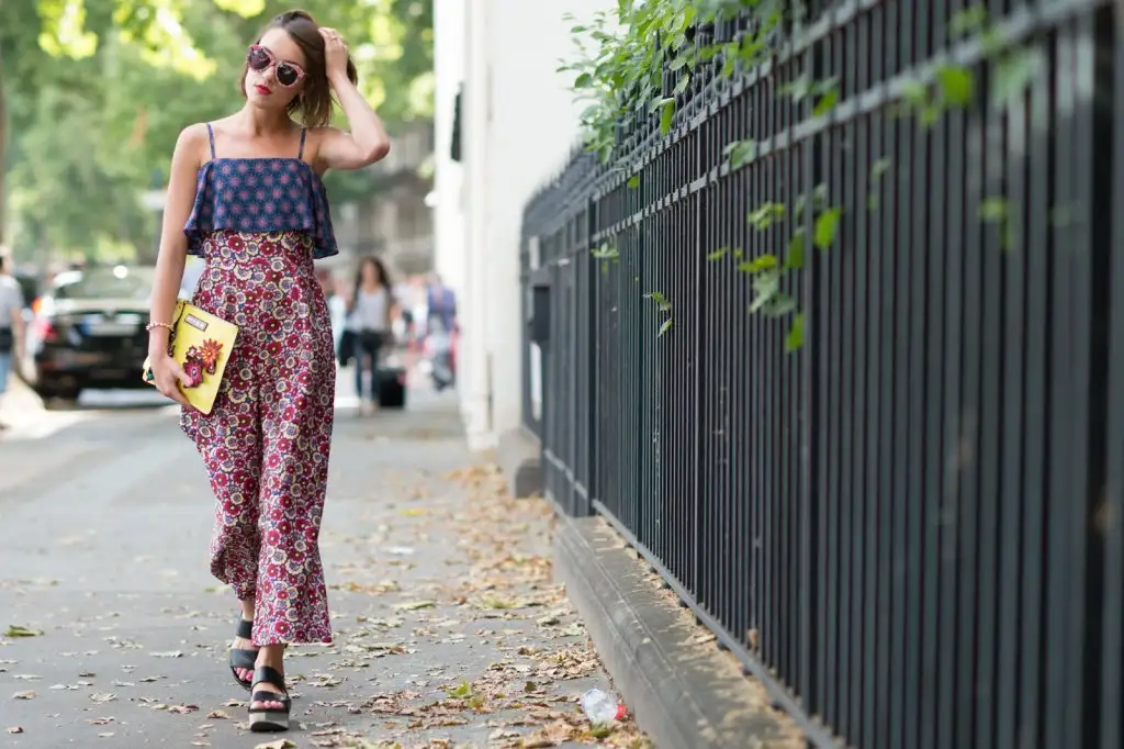 elle-paris-haute-couture-15-streets-style-day-1-34.webp
