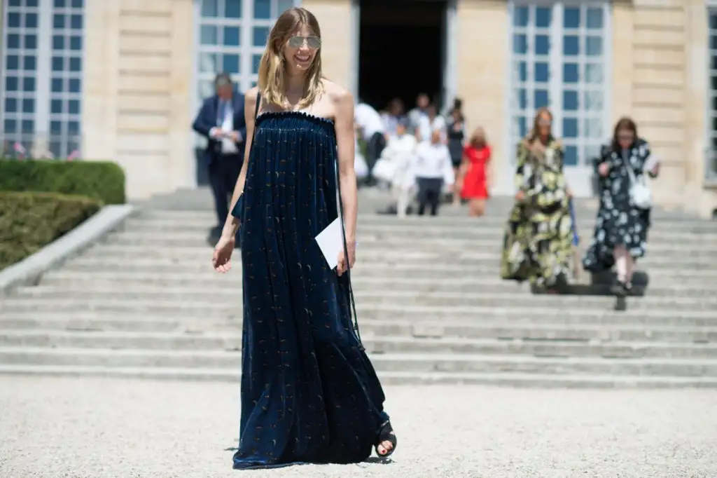 elle-paris-haute-couture-15-streets-style-day-2-15.webp