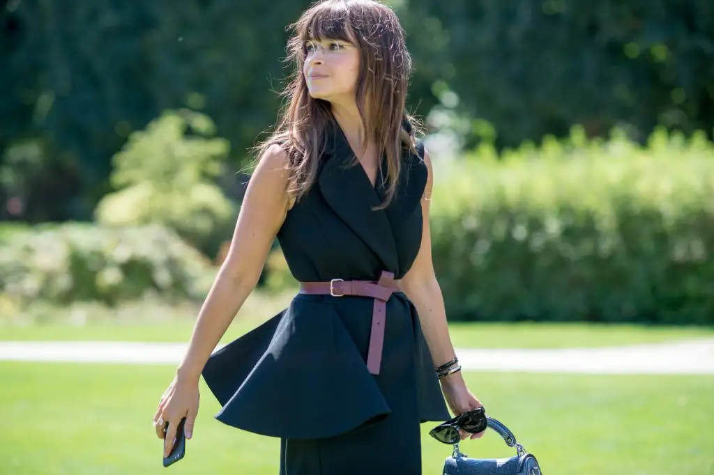 elle-paris-haute-couture-15-streets-style-day-2-58.webp