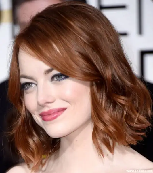 emma-stone-karamel-kahve-sac-rengi.webp
