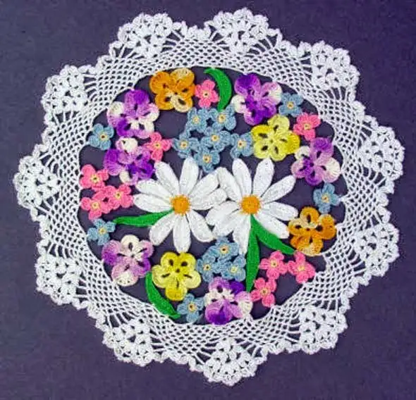 En-Guzel-Renkli-Dantel-Modelleri-10.webp