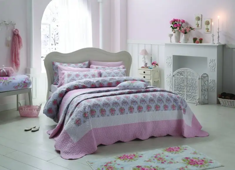 ENGLISH HOME_Bedroom _ Rose Cluster.webp