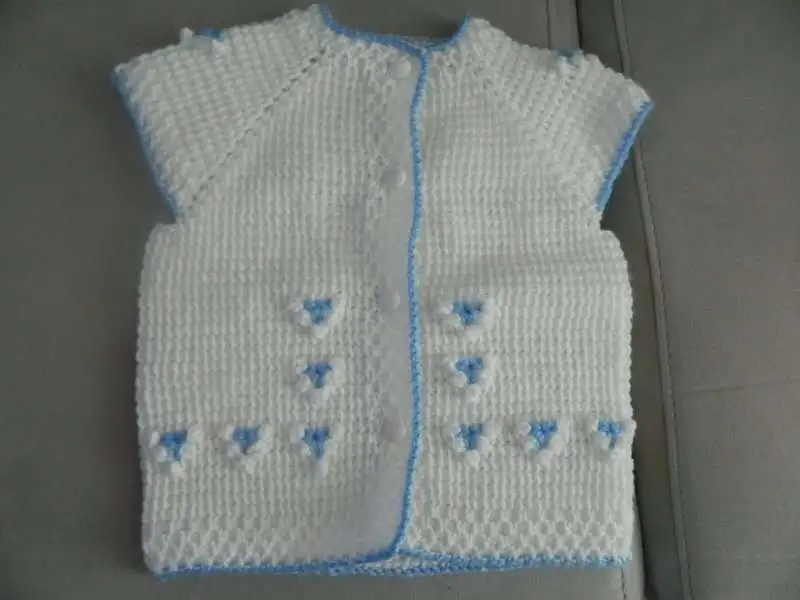 erkek_bebek_orgu_yelek_modelleri_2015_modasi-10.webp