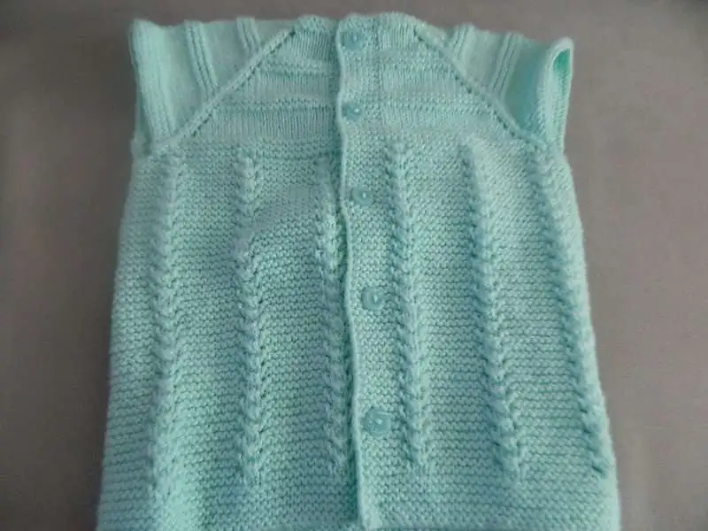erkek_bebek_orgu_yelek_modelleri_2015_modasi-11.webp