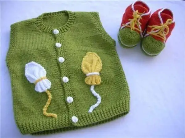 erkek_bebek_orgu_yelek_modelleri_2015_modasi-2.webp