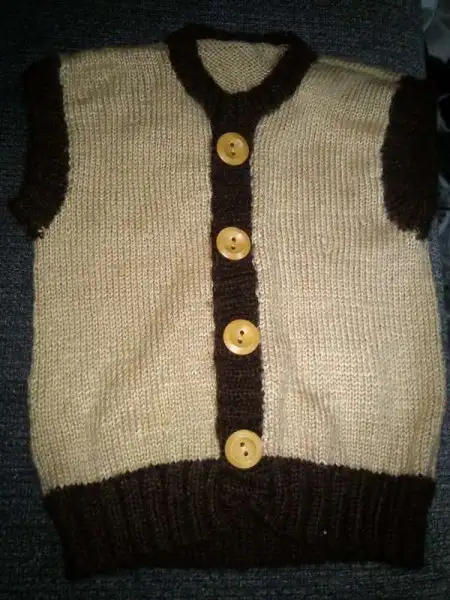 erkek_bebek_orgu_yelek_modelleri_2015_modasi-8.webp