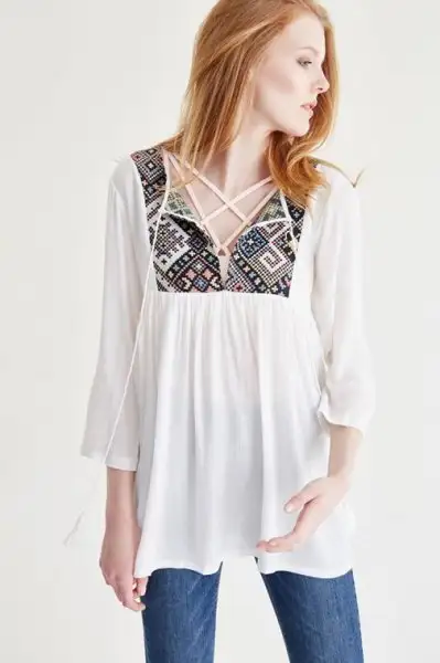 etnik-desenli-bluz_white-beyaz_3_buyuk.webp