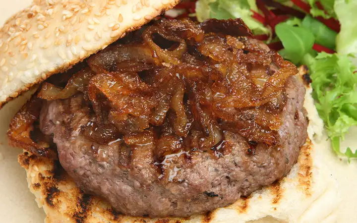ev-yapimi-hamburger-tarifi.webp