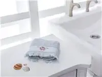 f.webp