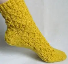 f90b47d626fbe9dba965b4bfa38ce5e8--honeycombs-creative-knitting.webp