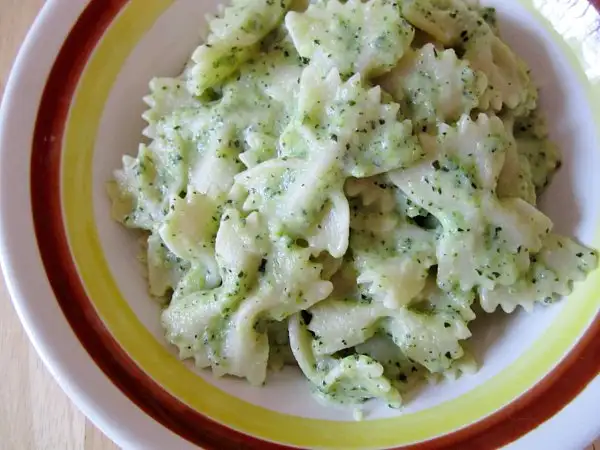 Farfalle with Zucchini Sauce (4).webp