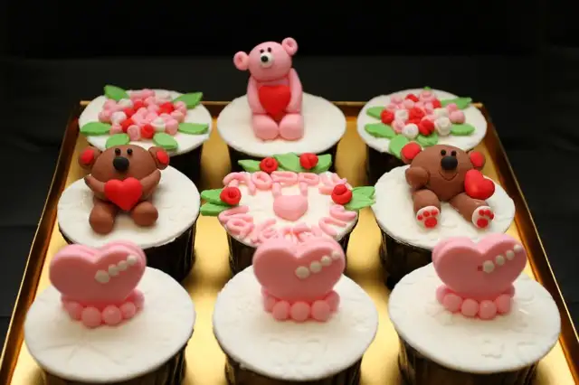feb16_SG-valentine.webp