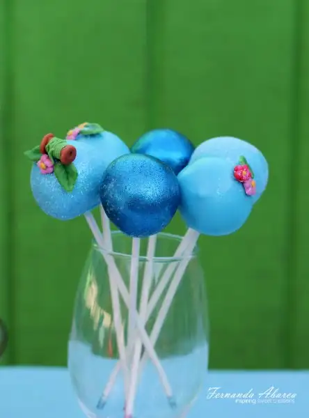 FernandaAbarcaCinderellaCakePop1.webp