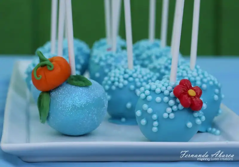 FernandaAbarcaCinderellaCakePop2.webp