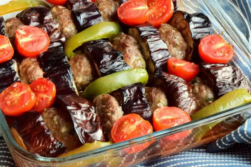 firinda-patlican-kebabi-tarifi.jpg
