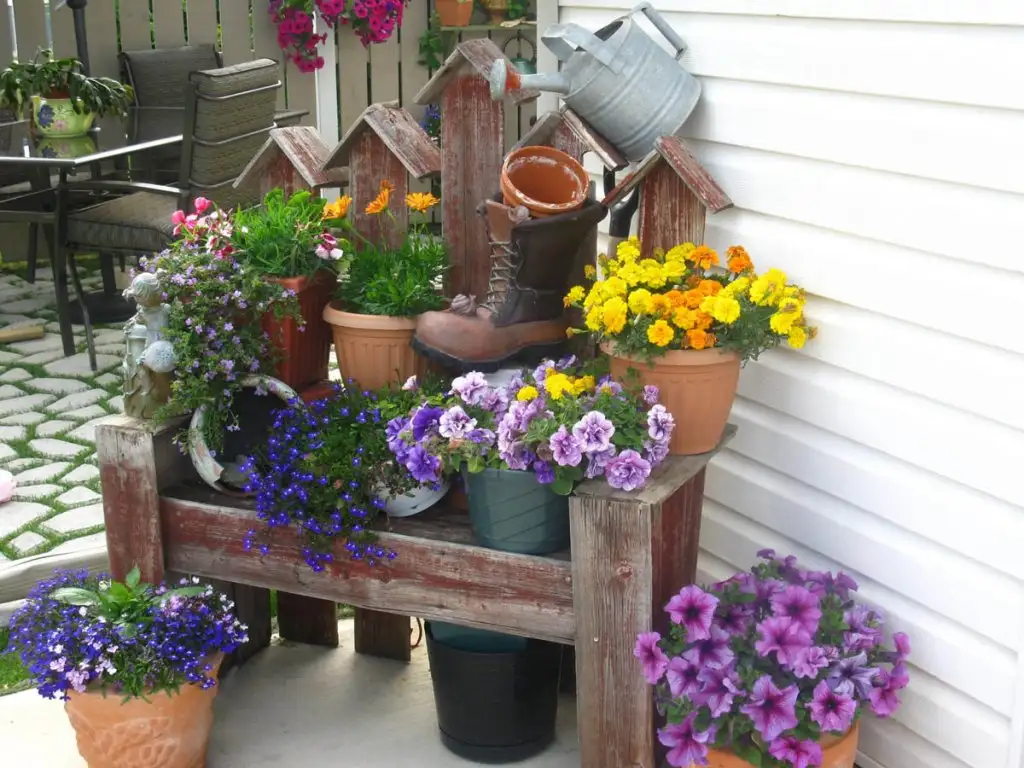 flower-gardens-10.webp