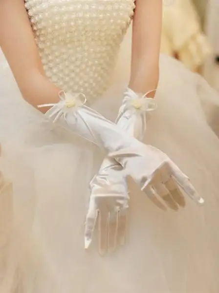 Flower Trimmed Long Gloves for Prom Girl.webp