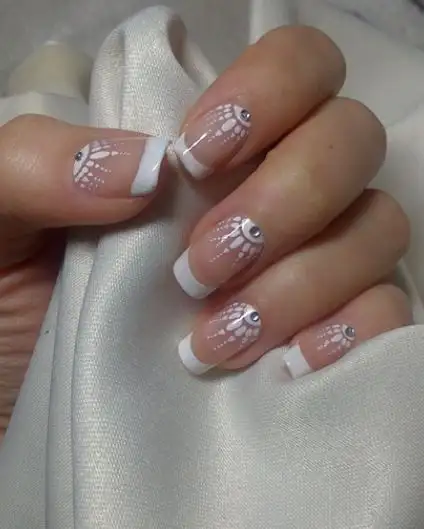 Foto-Nail-art-da-sposa-2013.webp
