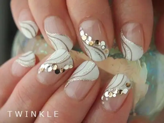 french-wedding-nail-design.webp