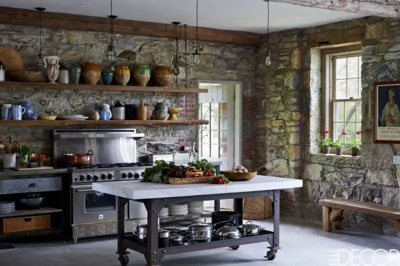 gallery-1460655892-edc050116tupker11.webp