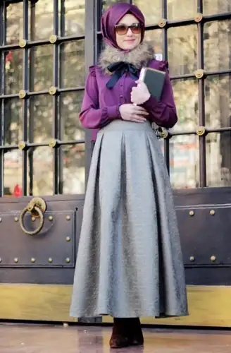 Gamze-Polat-Haki-Jakarli-Etek_26029_1.webp