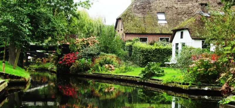giethoorn_wonderful_house-1728x800_c.webp