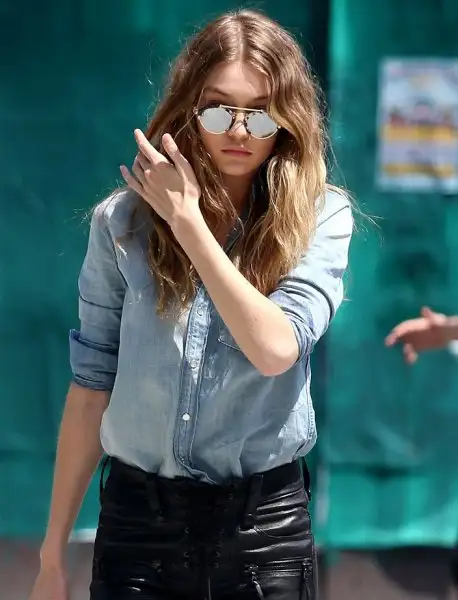 gigi hadid street style (7).webp