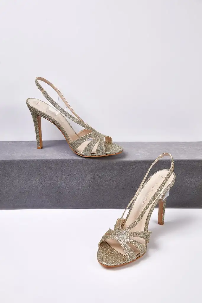 gold-rengi-tasli-topuklu-abiye-ayakkabisi-abiye-ayakkabi-oleg-cassini-tr-14670-68-B.webp